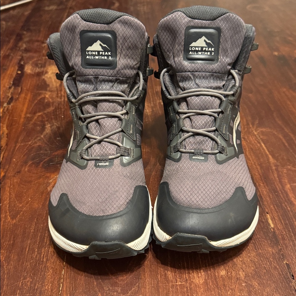 Altra Lone Peak All-Weather 2, Sz 10.5 - Picture 2 of 15